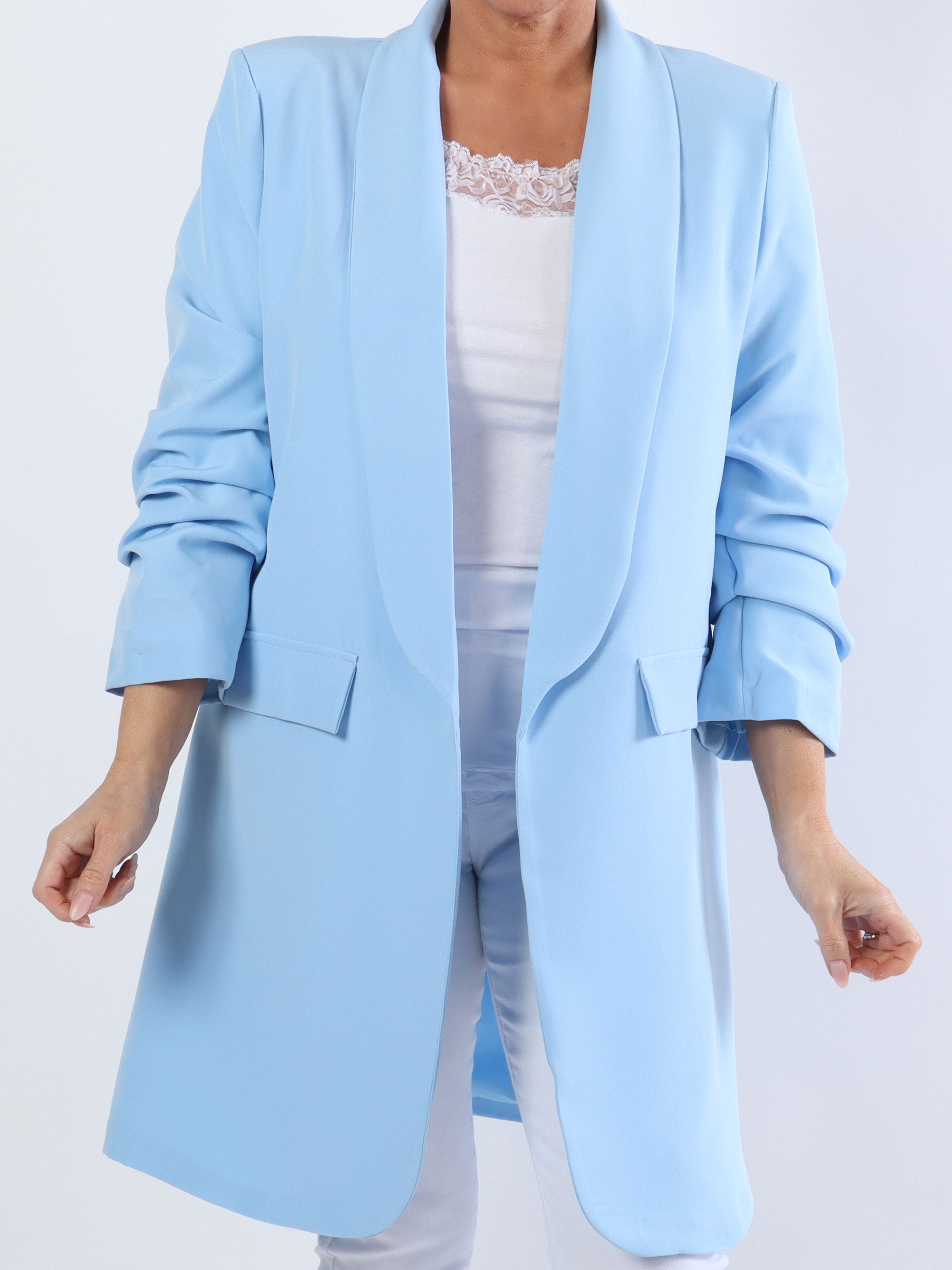 Mila Long - Snygg blazer med veck på ärmen